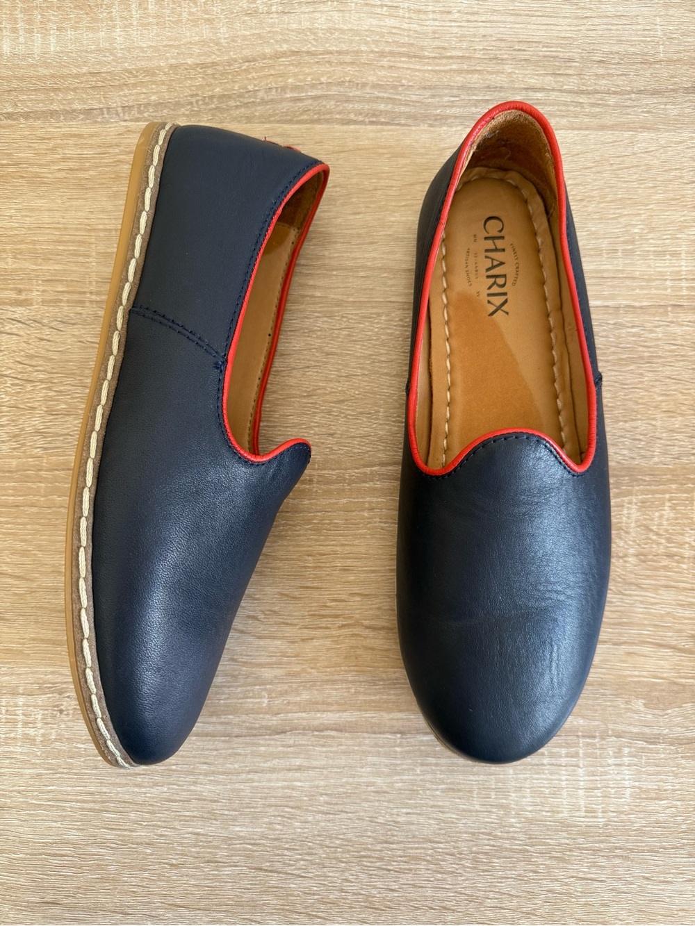 Charix navy Leather Slip On loafer Shoes Women’s Sz 40/9-9.5